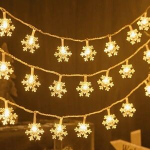 Snowflake String Lights - Warm